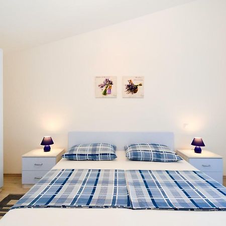 Apartment Mit- Mir Fondole Bagian luar foto