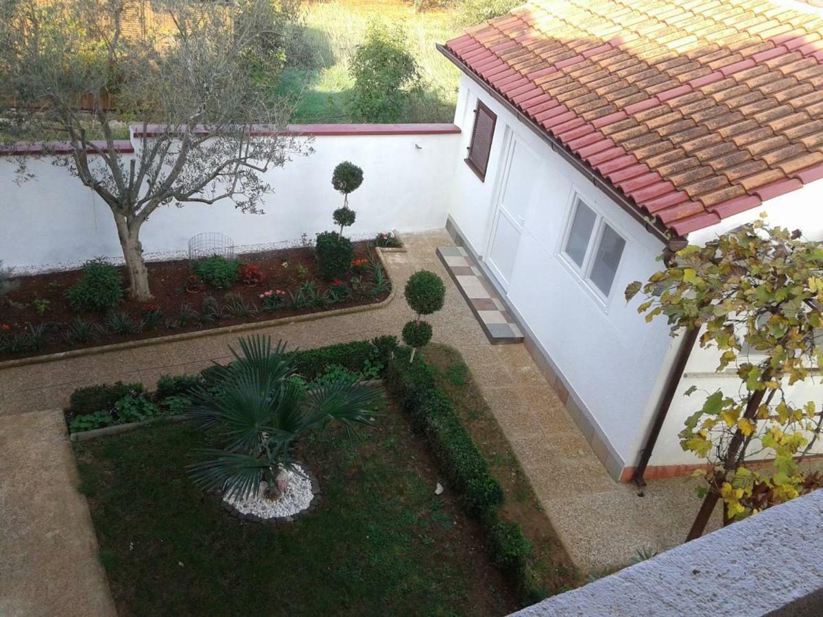 Apartment Mit- Mir Fondole Bagian luar foto
