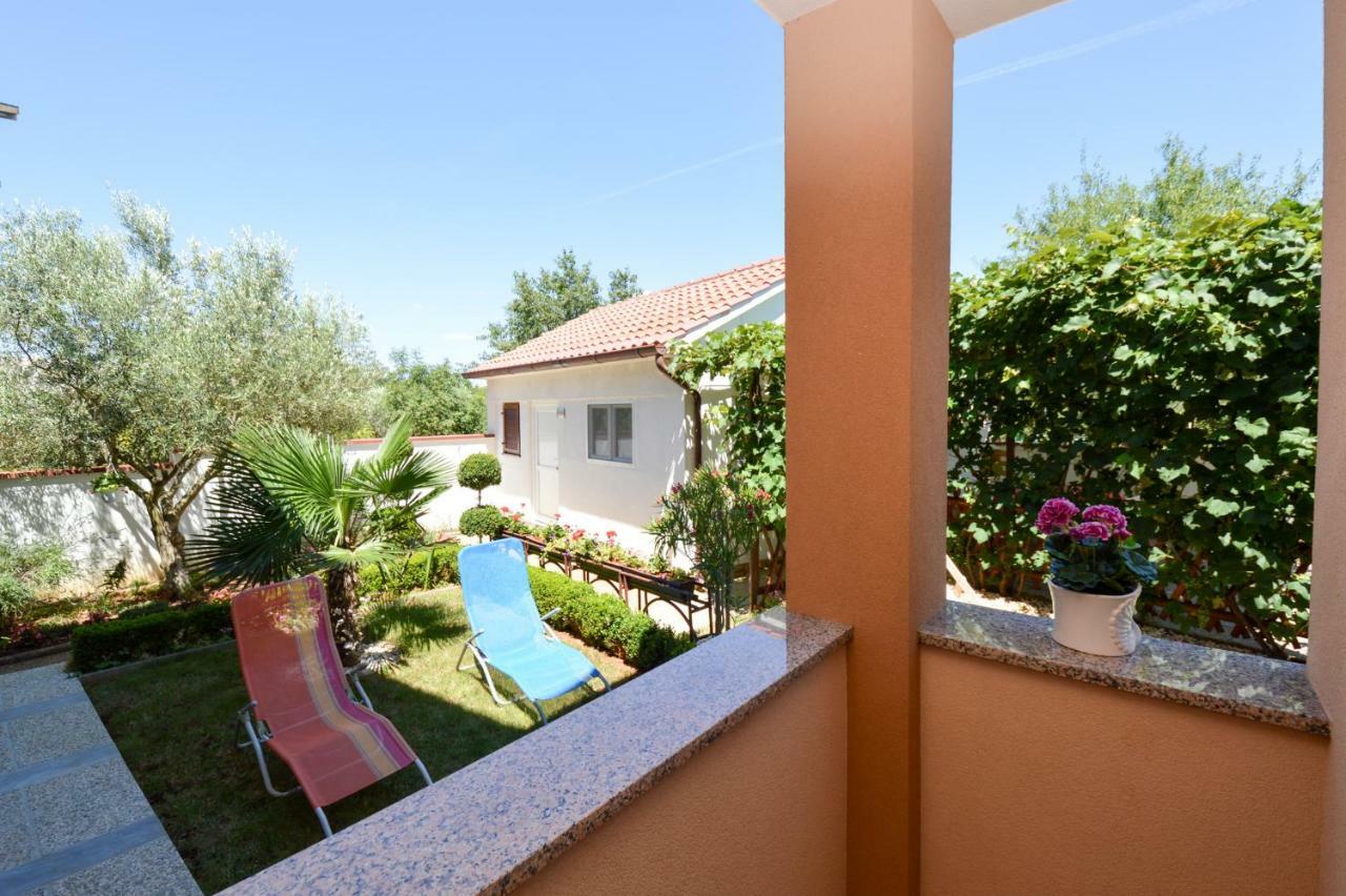 Apartment Mit- Mir Fondole Bagian luar foto