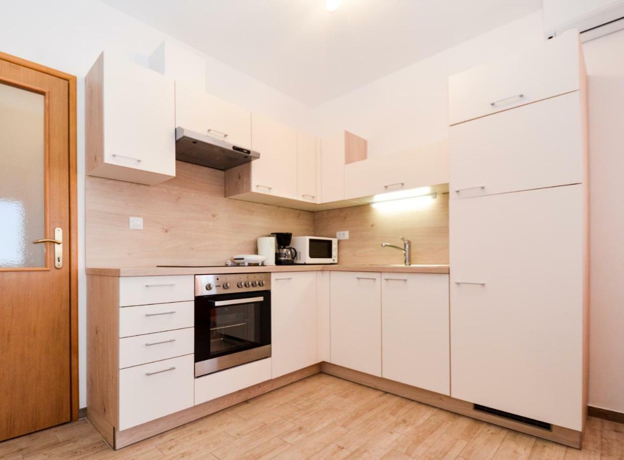 Apartment Mit- Mir Fondole Bagian luar foto