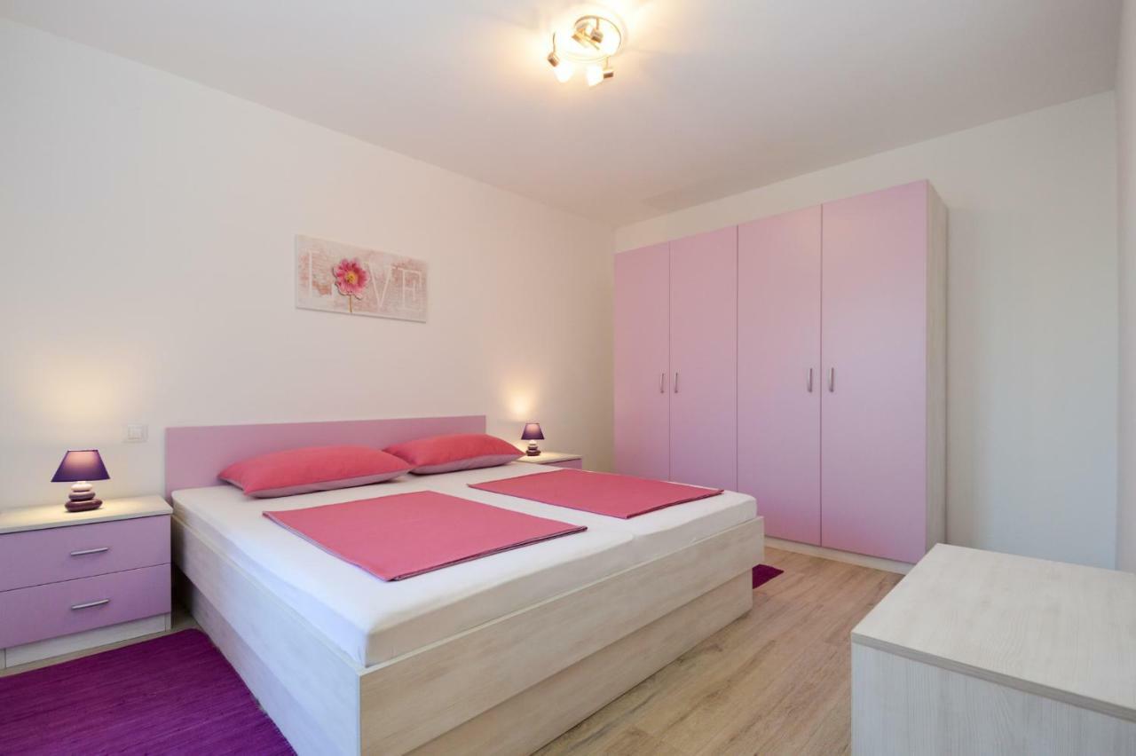 Apartment Mit- Mir Fondole Bagian luar foto