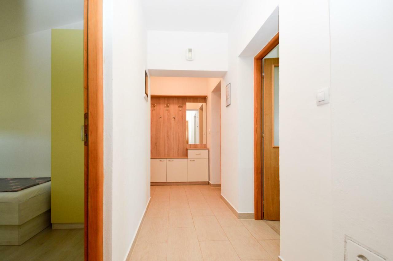 Apartment Mit- Mir Fondole Bagian luar foto