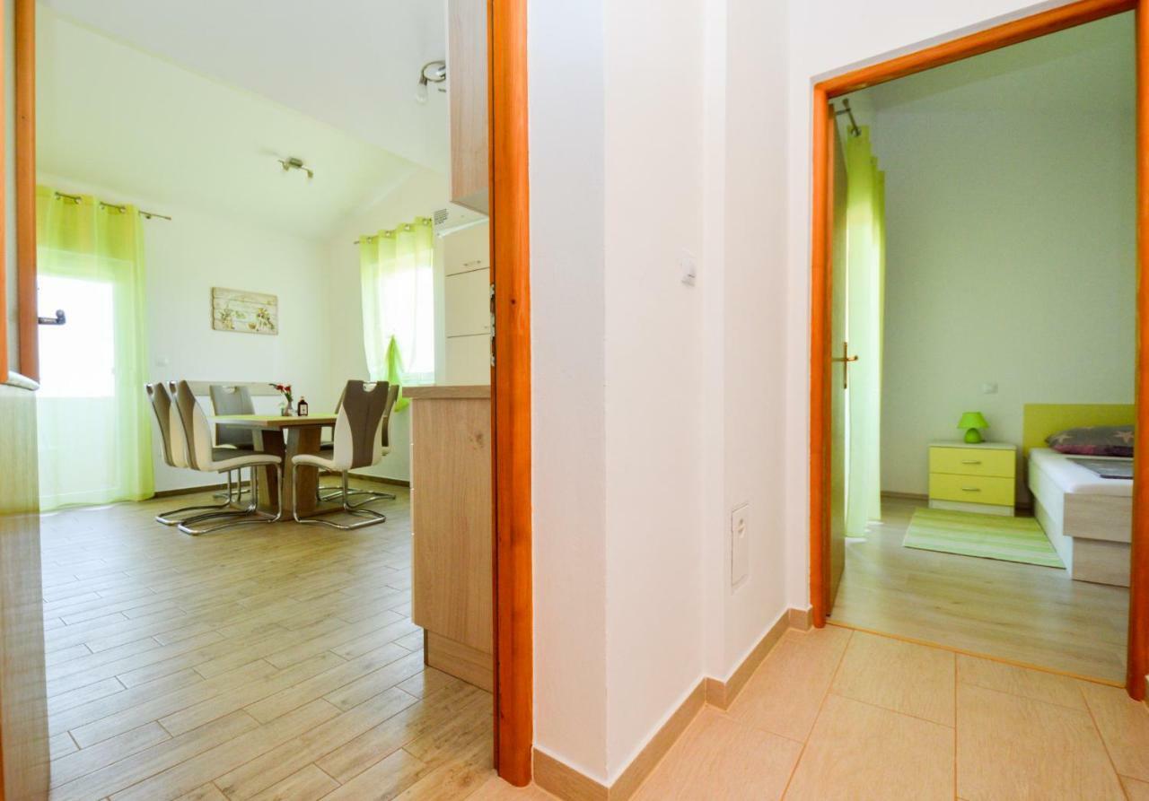 Apartment Mit- Mir Fondole Bagian luar foto