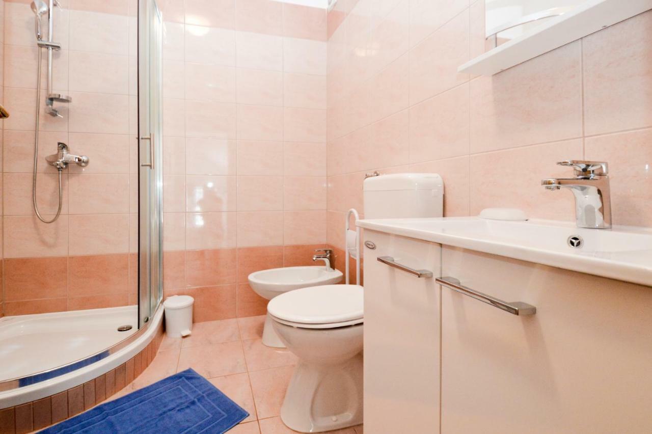 Apartment Mit- Mir Fondole Bagian luar foto
